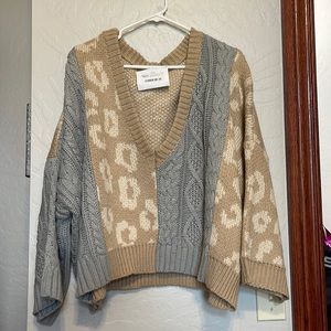 leopards steps sweater soft camel/dove